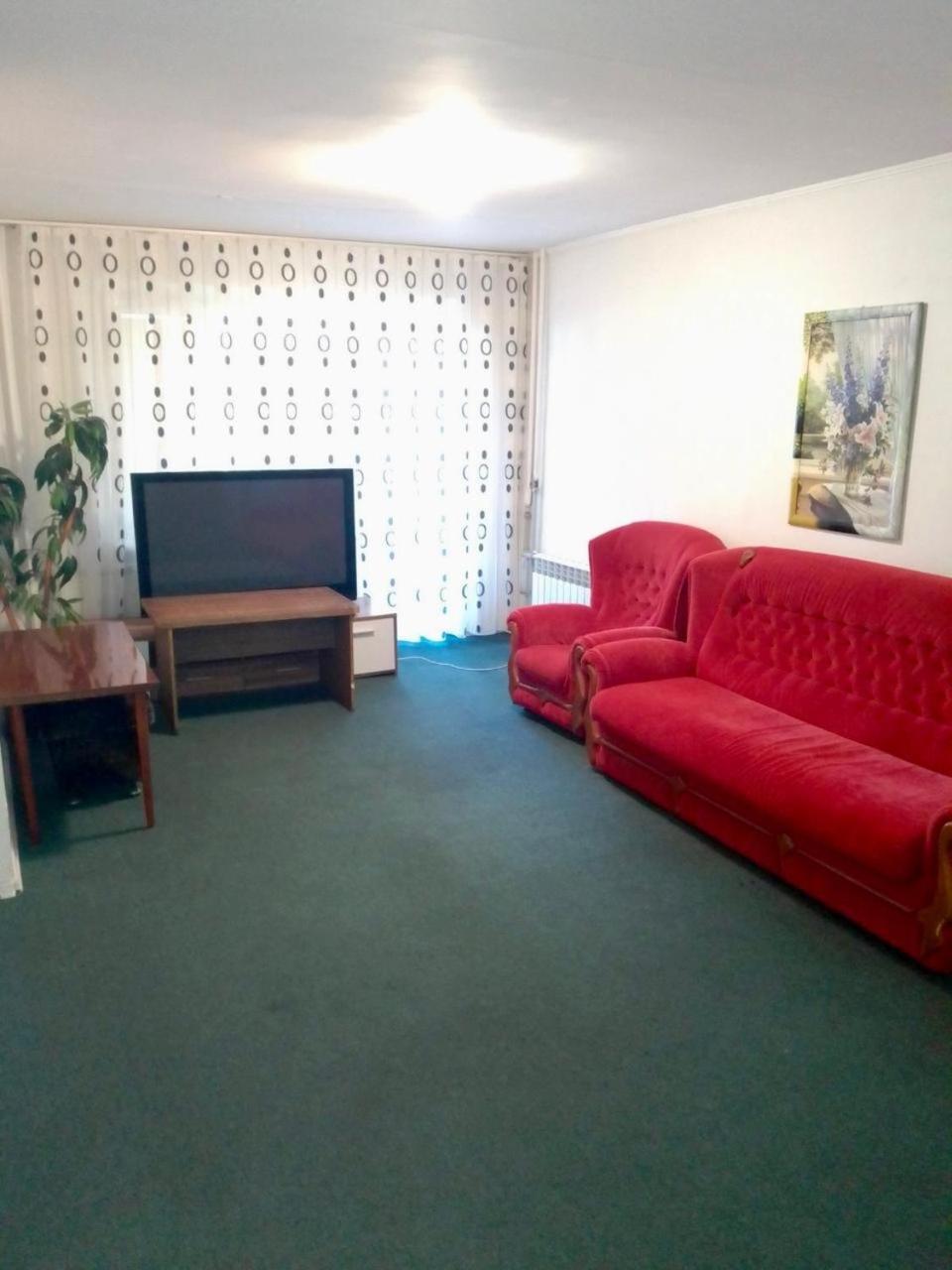 Mini Hotel Vesna Dnjepropetovsk Buitenkant foto