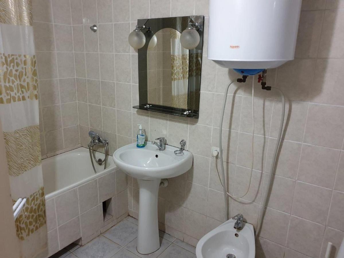 Mini Hotel Vesna Dnjepropetovsk Buitenkant foto